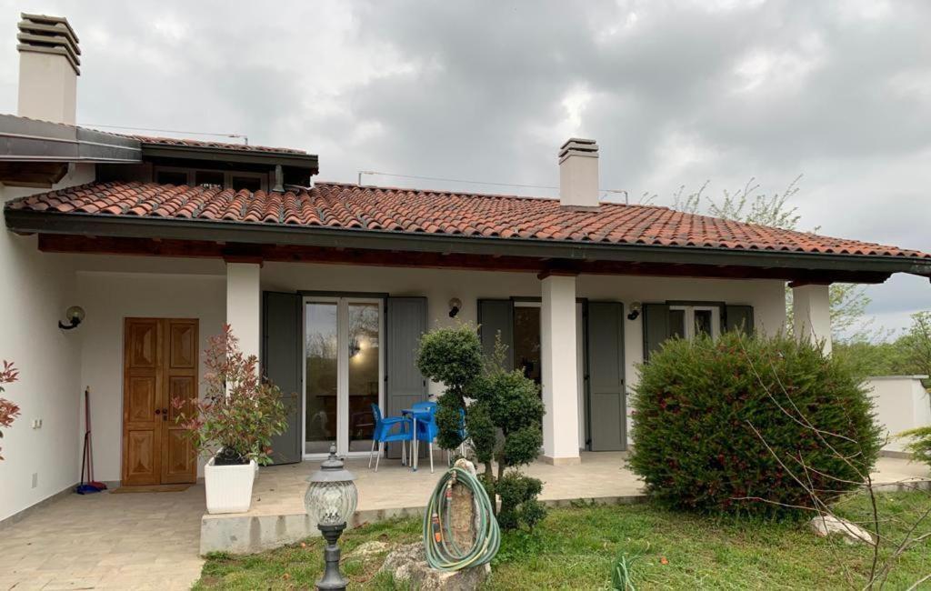 Casa Vacanze Al Capriano Appartamento Mora 칸텔로 외부 사진